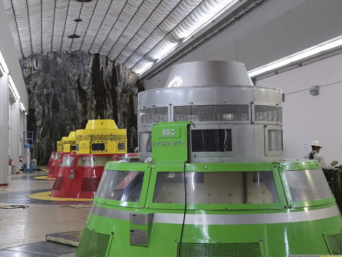 Guatapé_central_julio