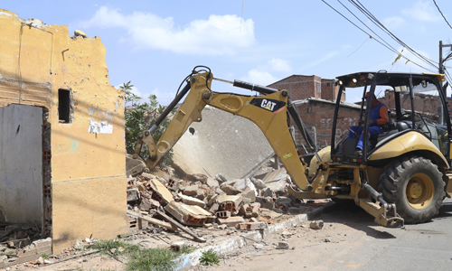 foto_destruccion_casas_de_vicio