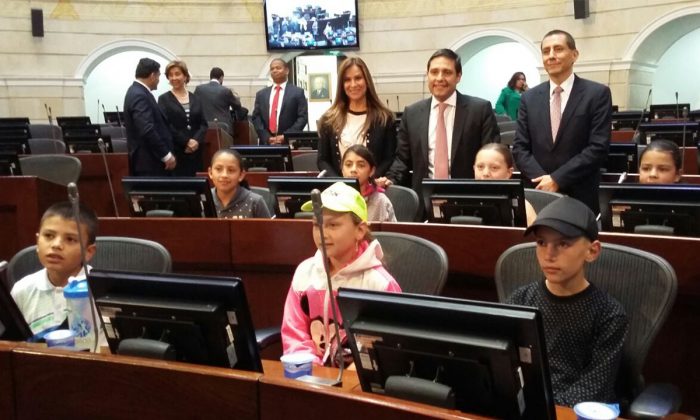 ninosenelcongreso1 1