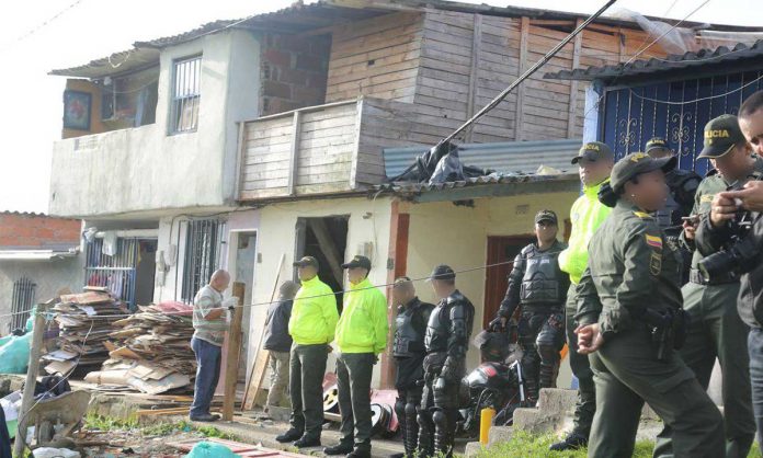 50-capturas-y-tres-viviendas-derribadas-tras-operativo-en-rionegro