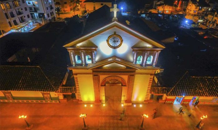 haz-un-recorrido-virtual-360-grados-por-las-iglesias-de-rionegro