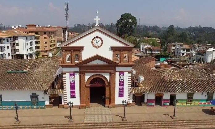 Robo de computadores en San Antonio.