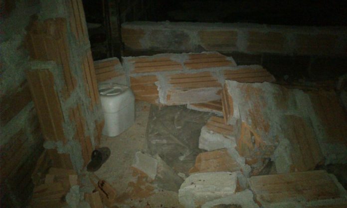 varios-ninos-heridos-tras-caida-muro-foto