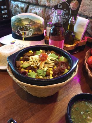 WhatsApp Image 2017 05 25 at 10.25.12 PM