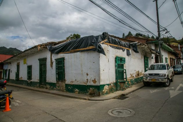 27999199 1804698459591500 127643850 o