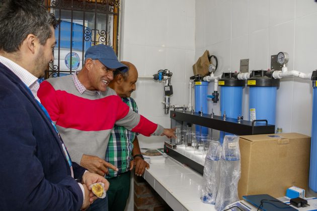 Acueducto Hojas Anchas 33