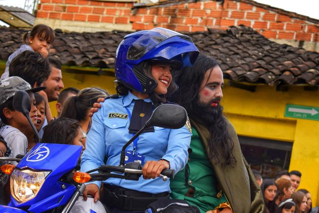 EL GESTO NOMBRE COMPARSA7