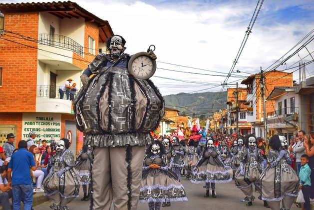 EL GESTO NOMBRE COMPARSA8