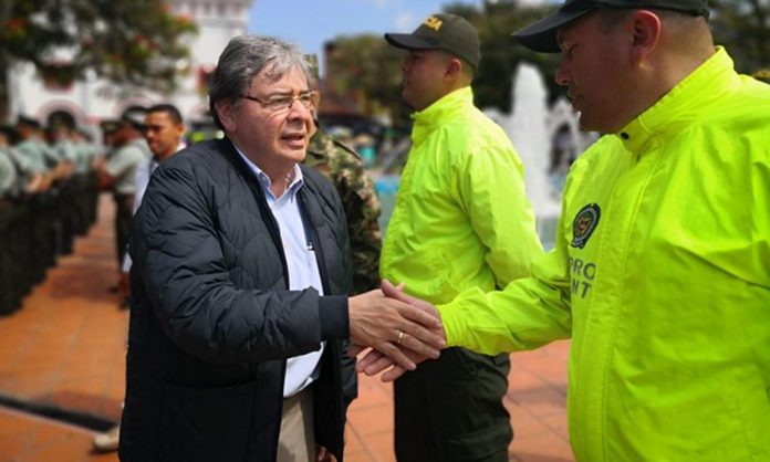 carlos-holmes-trujillo-ministro-de-defensa