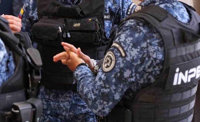 inpec-uniformado-guardia-ofc