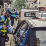 El próximo lunes agentes de tránsito podrán imponer comparendos por incumplir la medida del pico y placa en Medellín.