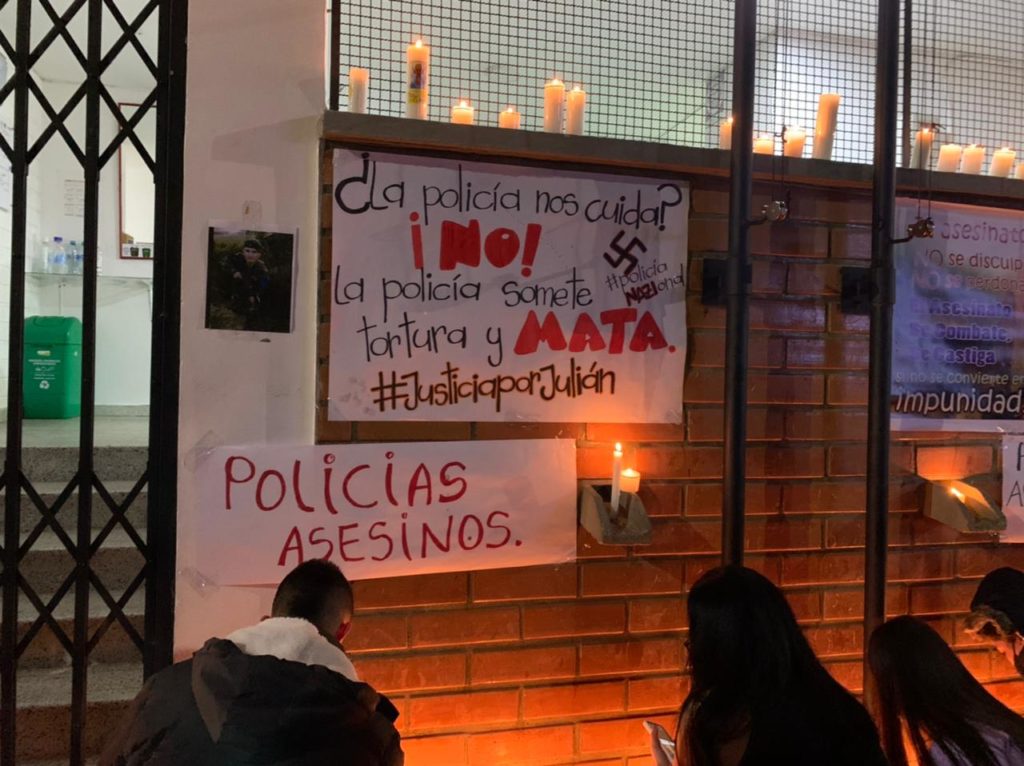 Nuevamente de reunieron los familiares y amigos de Julián Álvarez, en La Unión, para pedir justicia en su caso.