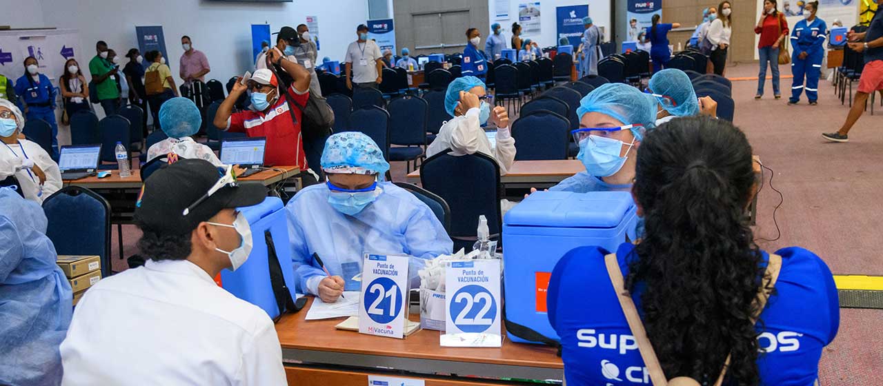 Tercera-dosis-vacunacion-mayores-60-69 Cronograma para acceder a la tercera dosis anticovid.