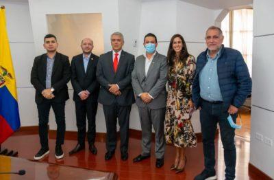 Encuentro de Duque con alcalde de Rionegro.
