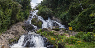 Sitio denuncia fotos a $500.000.