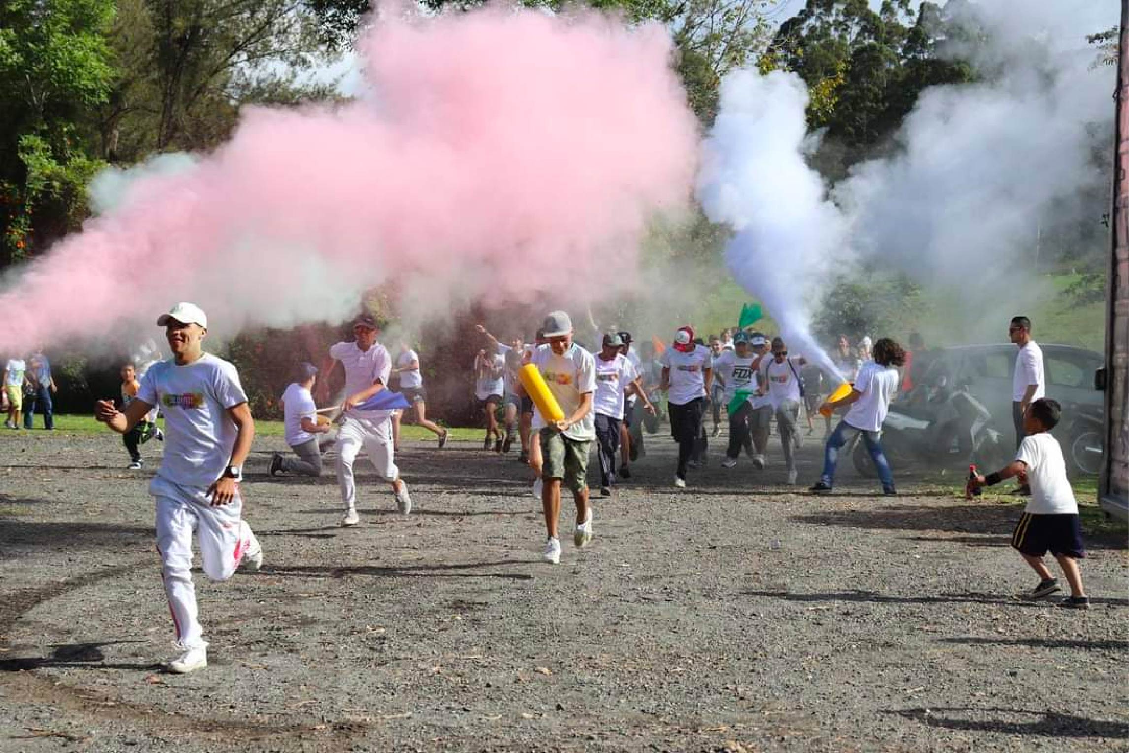 web-color-fest-carrera-de-colores-la-ceja