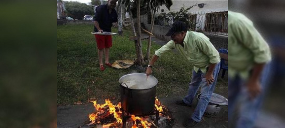 7A80195D-52FD-4B80-8E94-68913ABEF5D1