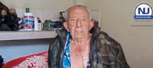 8FFDB7D3-0C00-4464-AB8C-F60144629581