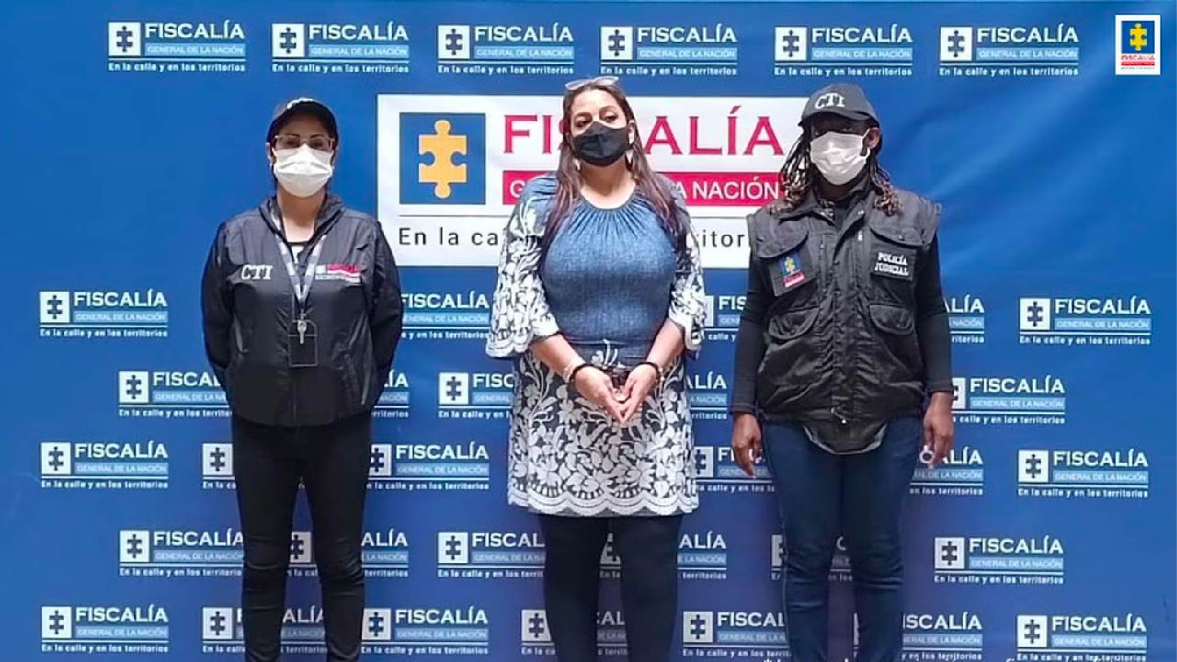 web-23-medellin-captura-mujer