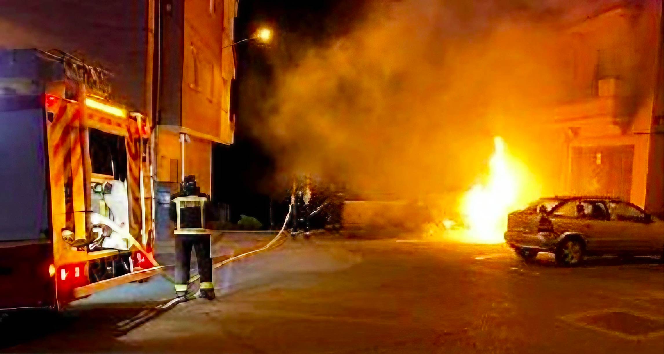 web-foto-incendio-calle-referencia-internet