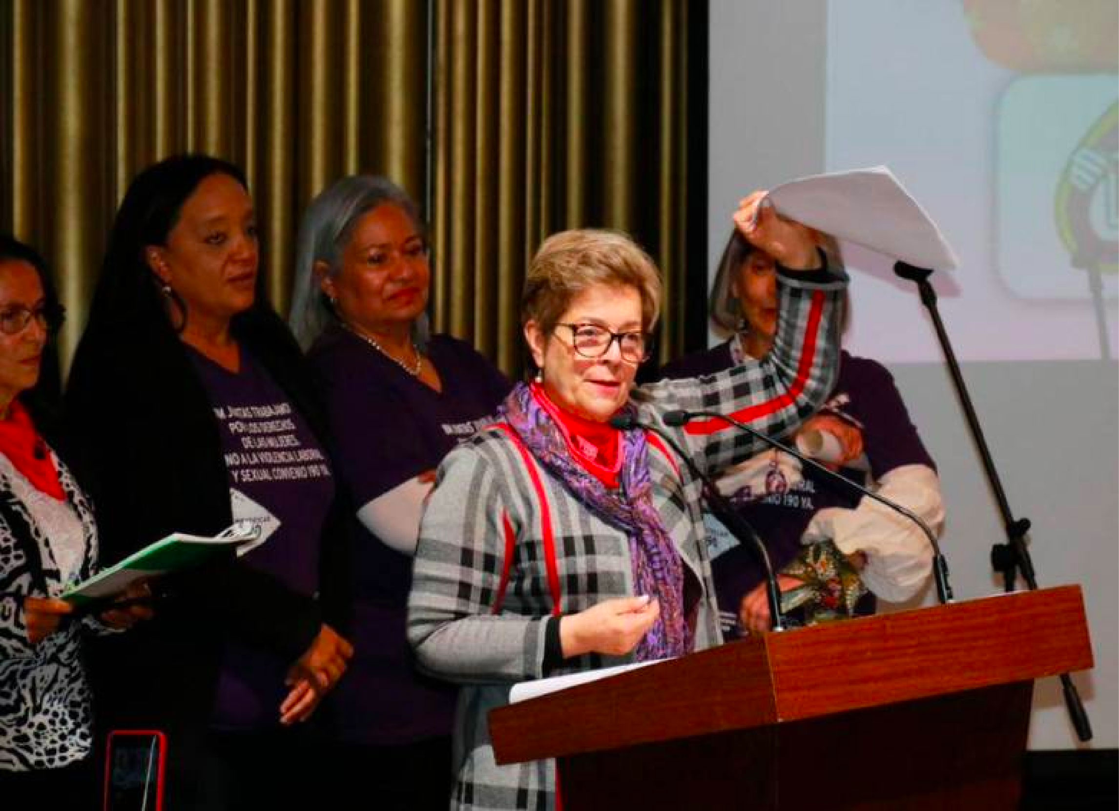 web-23-ministra-de-trabajo