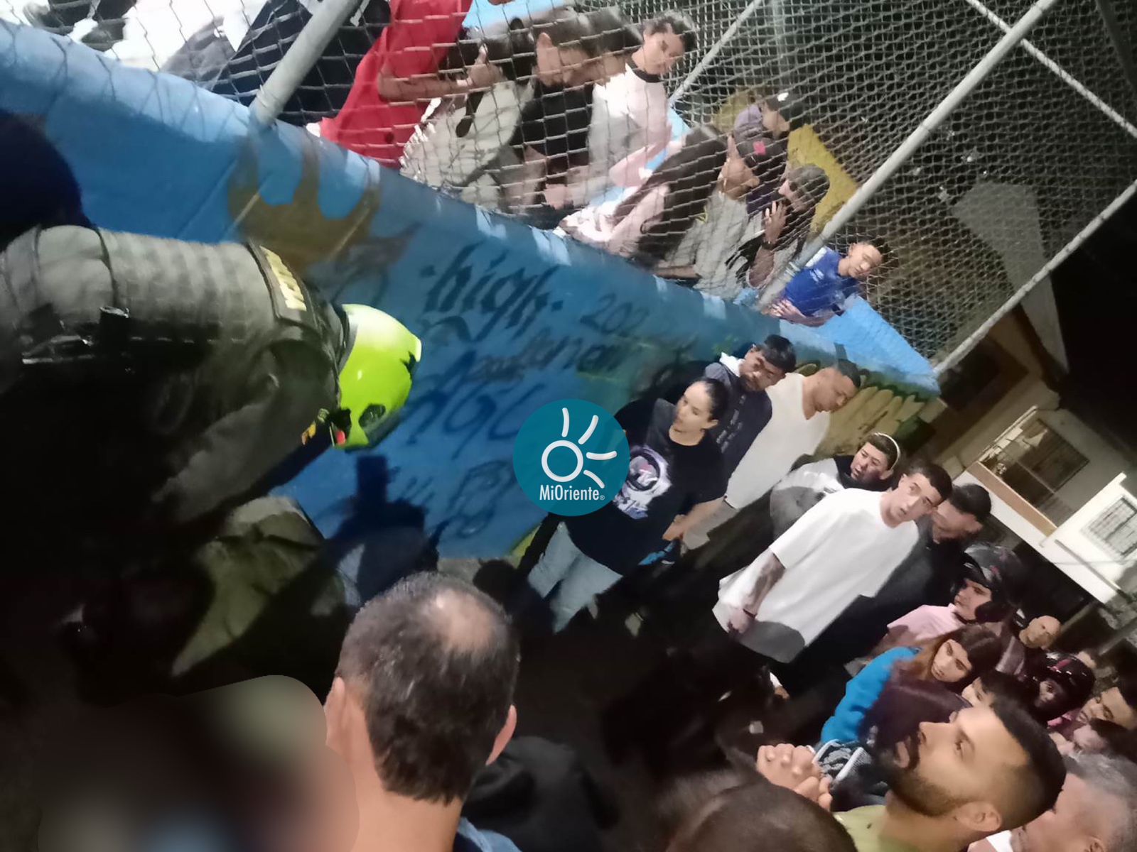 23DC6360-3925-421D-86CA-BBF9261EC415