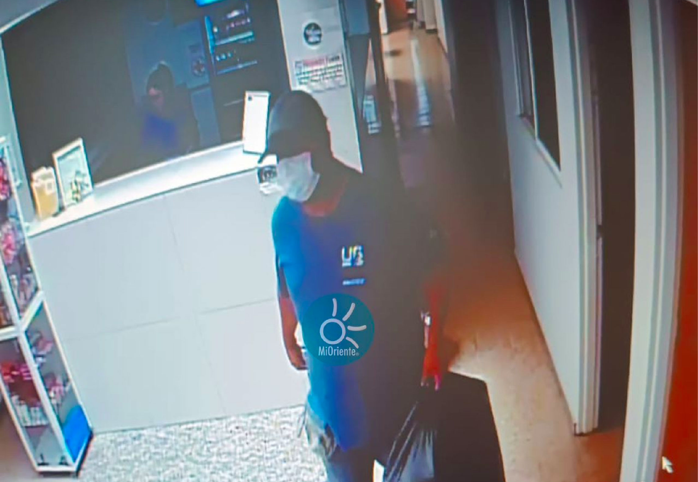 web-23-ladron-en-un-hotel ladron-en-un-hotel