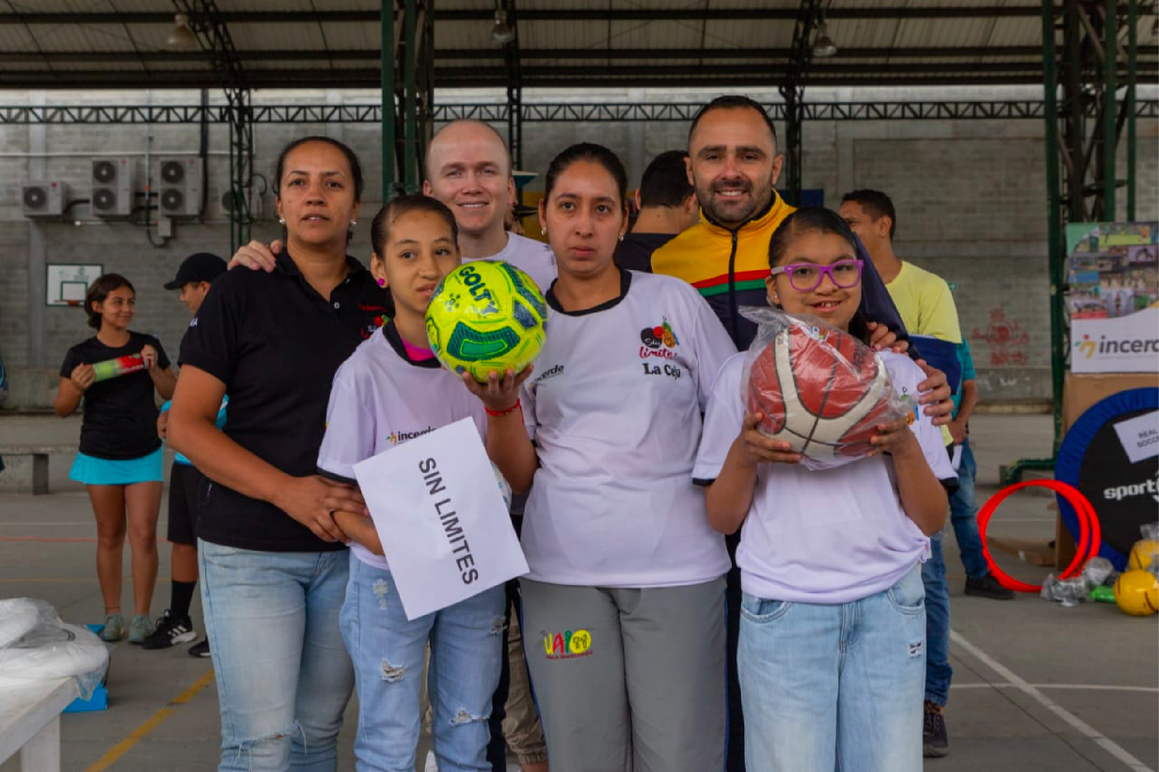 web-23-entrega-utencilios-deportivos-la-ceja