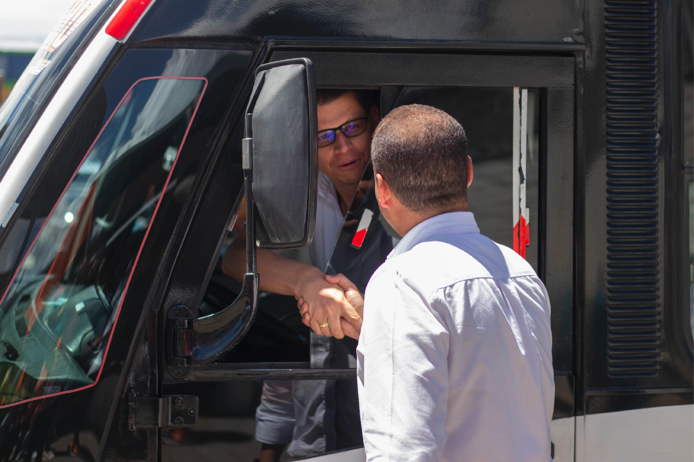 web-23-fernando-valenica-transportadores-candidato-rionegro