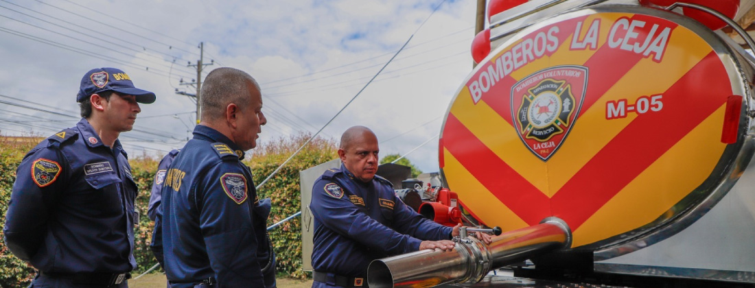 web-bomberos-nuevo-camion