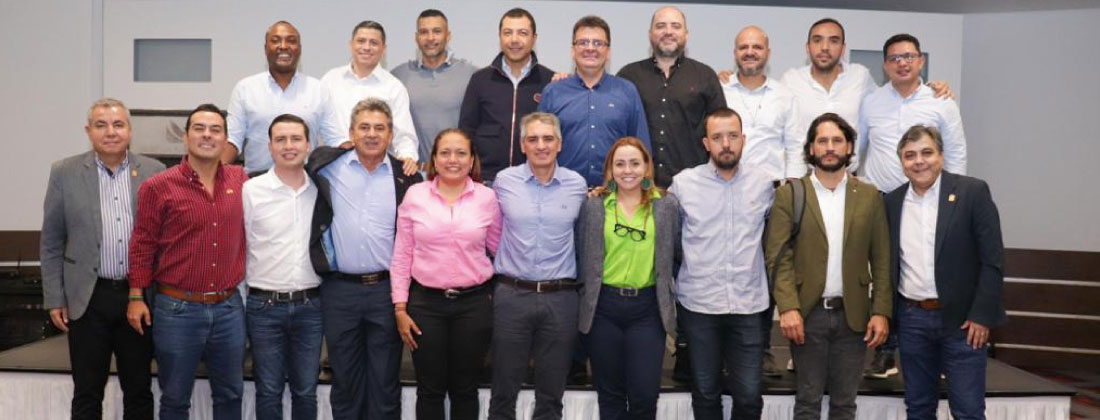 web-andres-julian-acabara-seres-anibal-gaviria