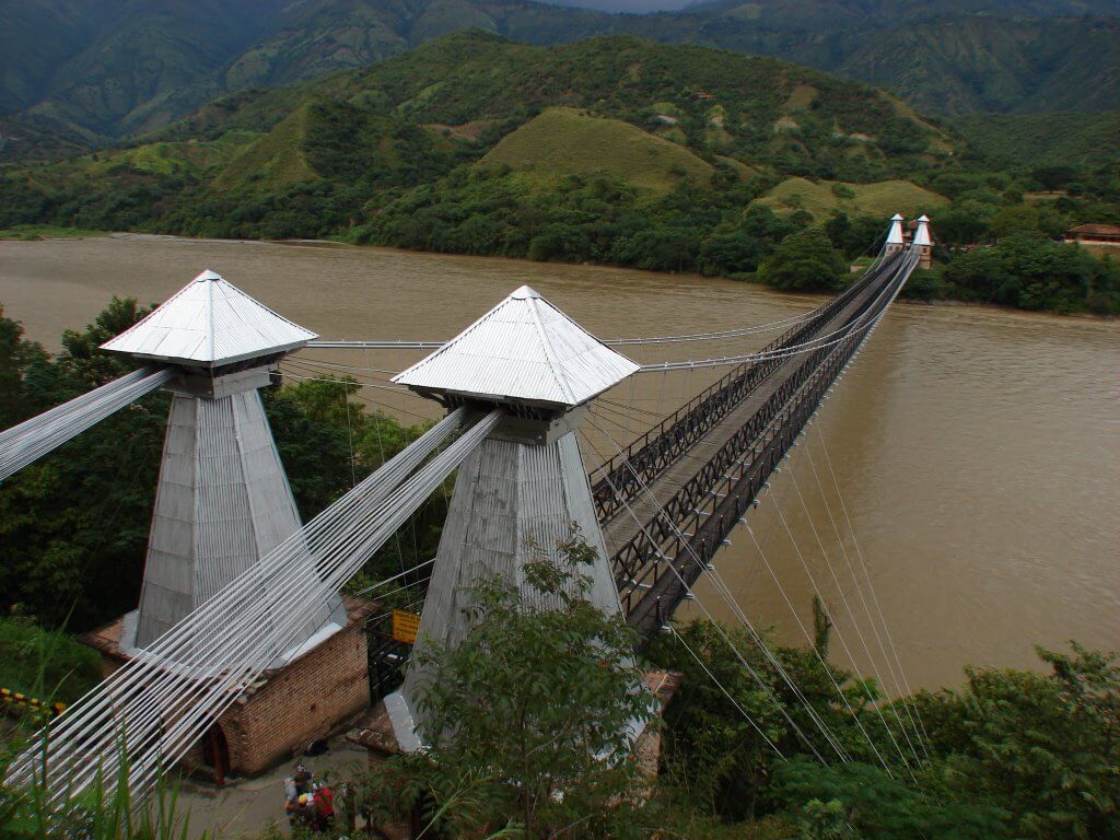 Puente-de-occidente-santafe-de-antioquia-1