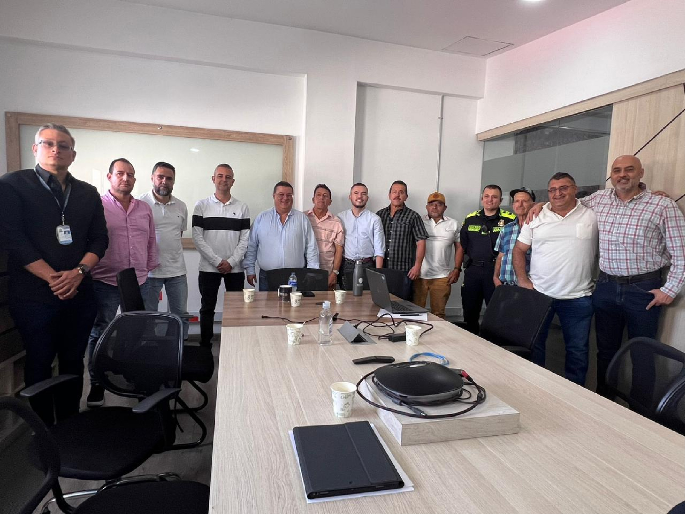 web-23-reunion-cancelacion-cambio-rutas-rionegro