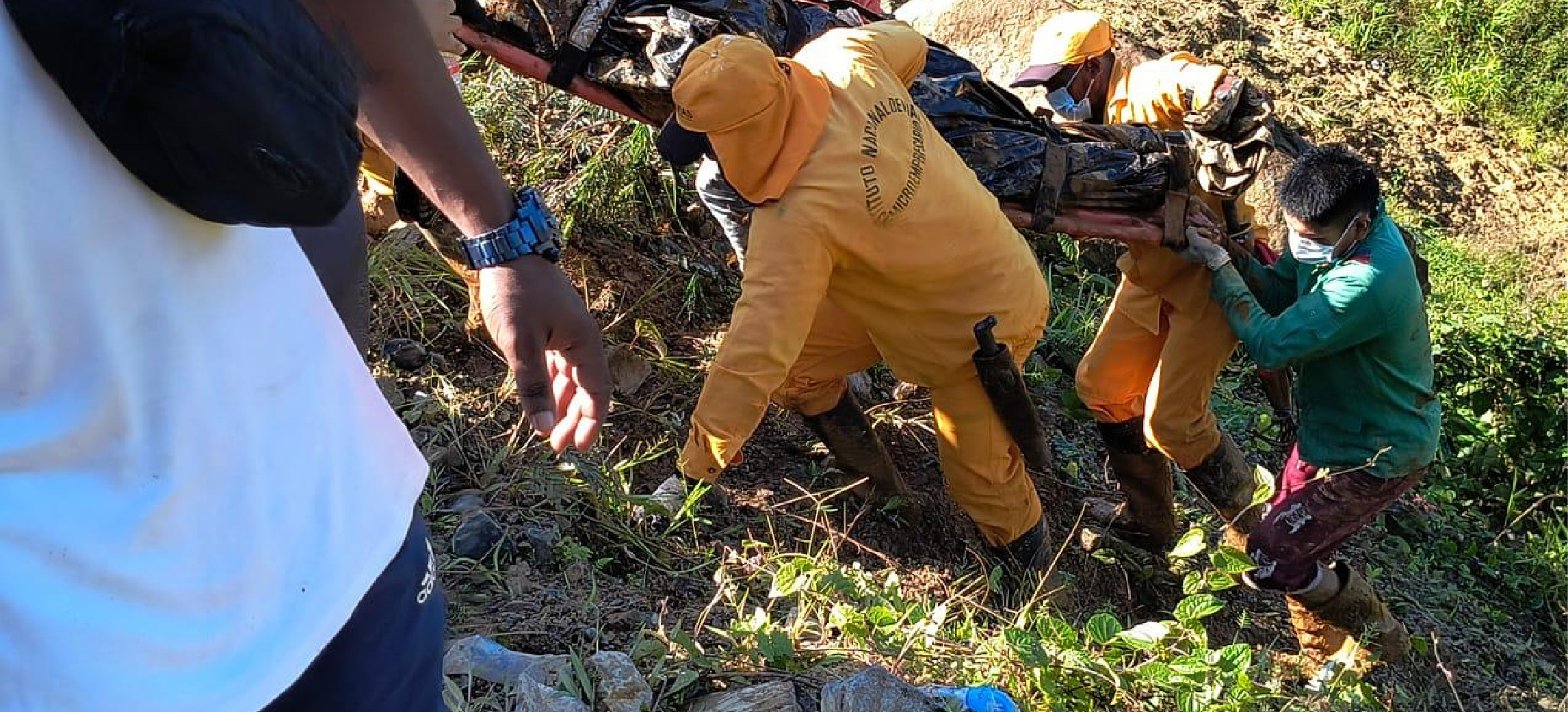 web-Asciende-a-34-el-numero-de-personas-fallecidas-en-emergencia-por-deslizamiento-en-via-Quibdo-Medellin