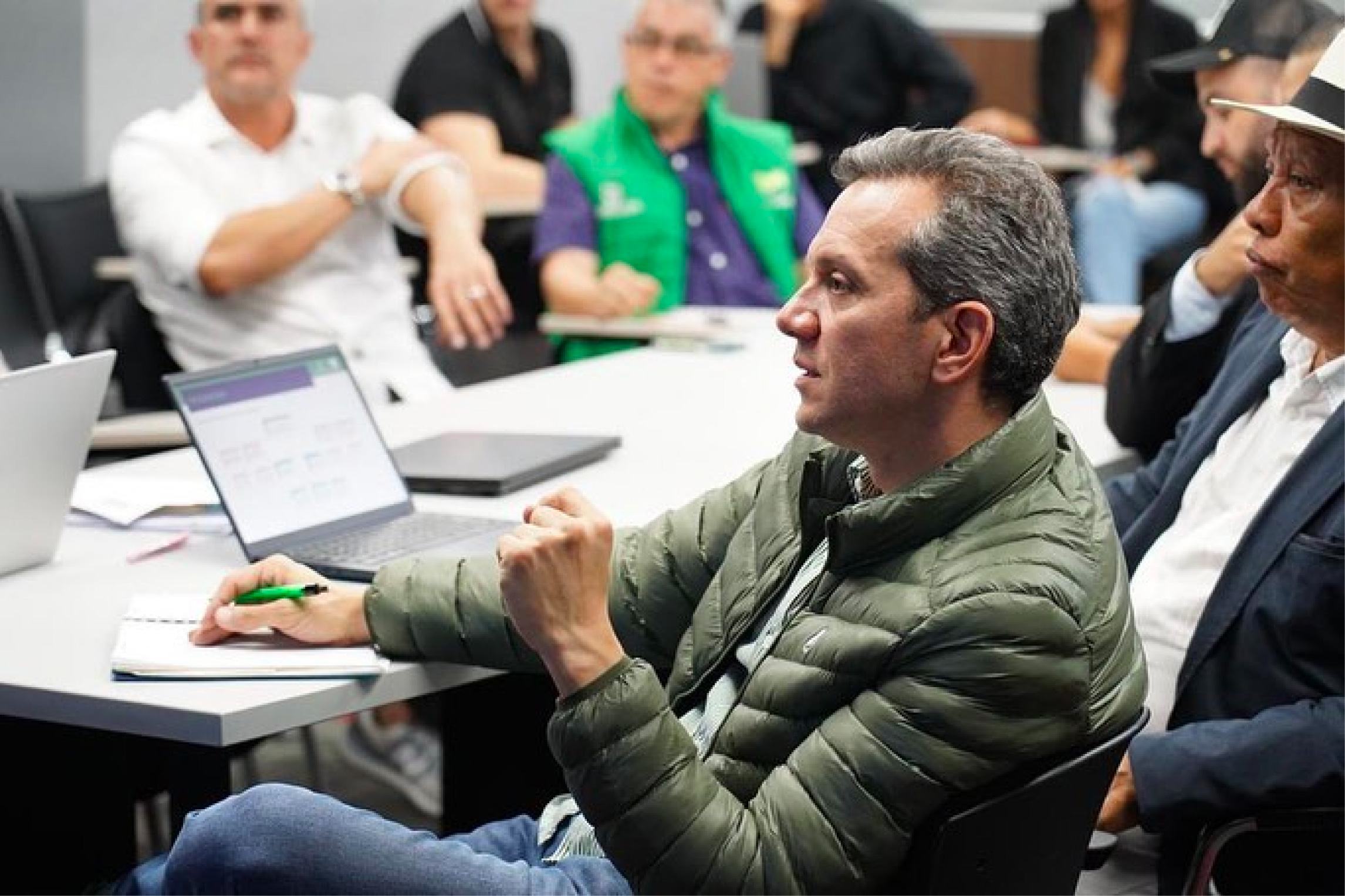 web-alfredo-ramos-concejal-propone-eliminar-burocracia-medellin