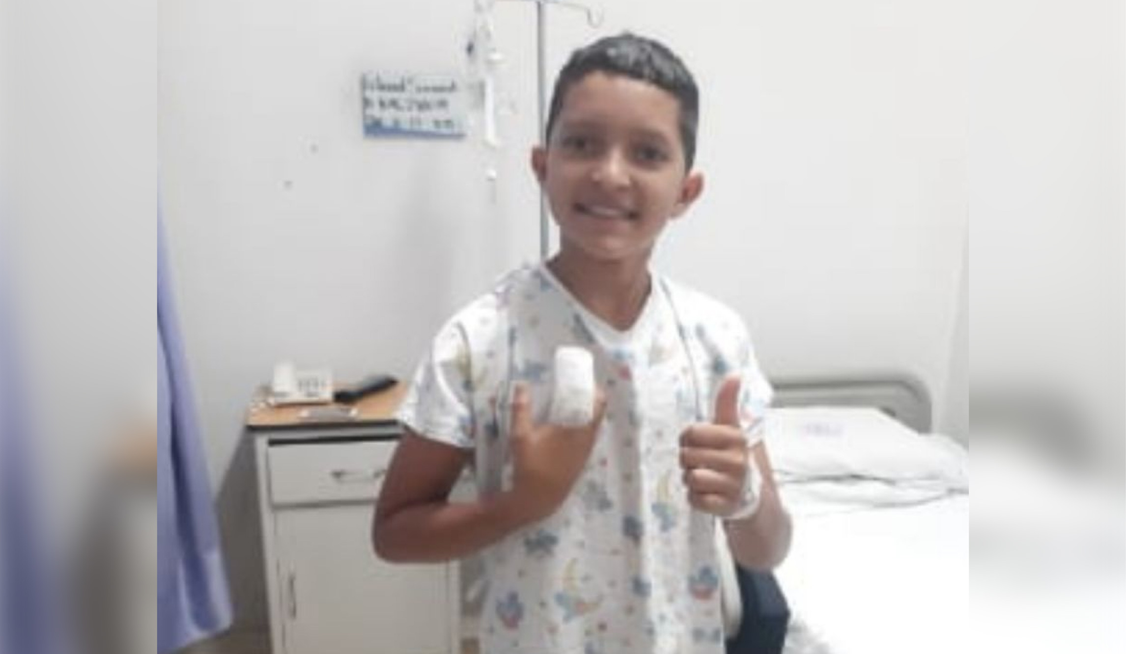 web-familia-busca-recursos-tratamiento-niño-mordido-serpiente-cocorna