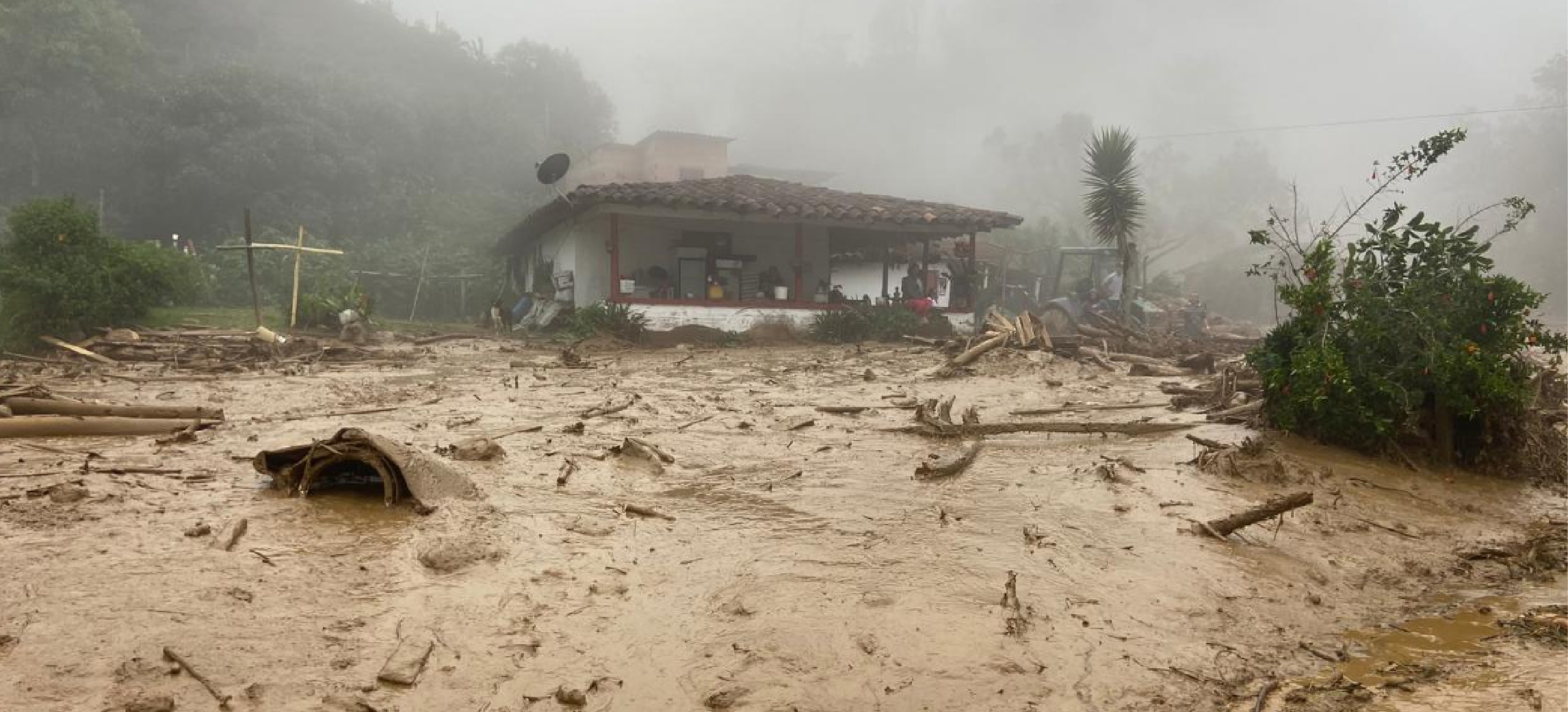 Avalancha en Montebello: cerca de 30 viviendas resultaron afectadas