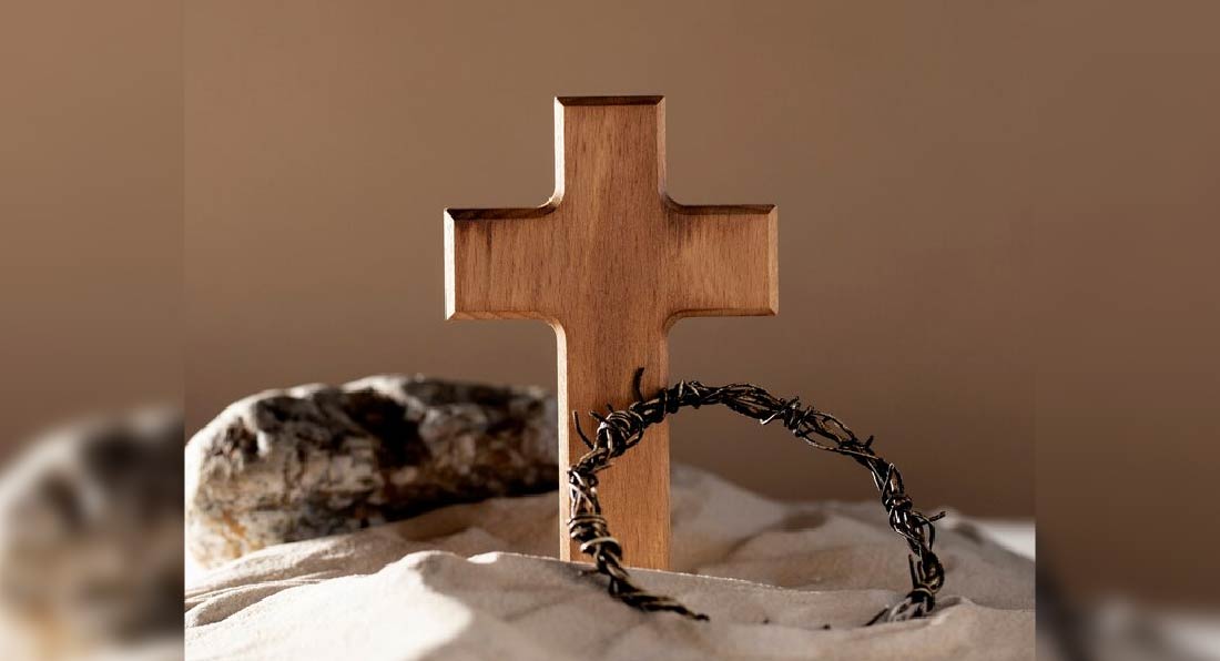 Hoy los católicos celebran el Día de la Santa Cruz: ¿de dónde viene la devoción de rezar los Mil Jesuses?