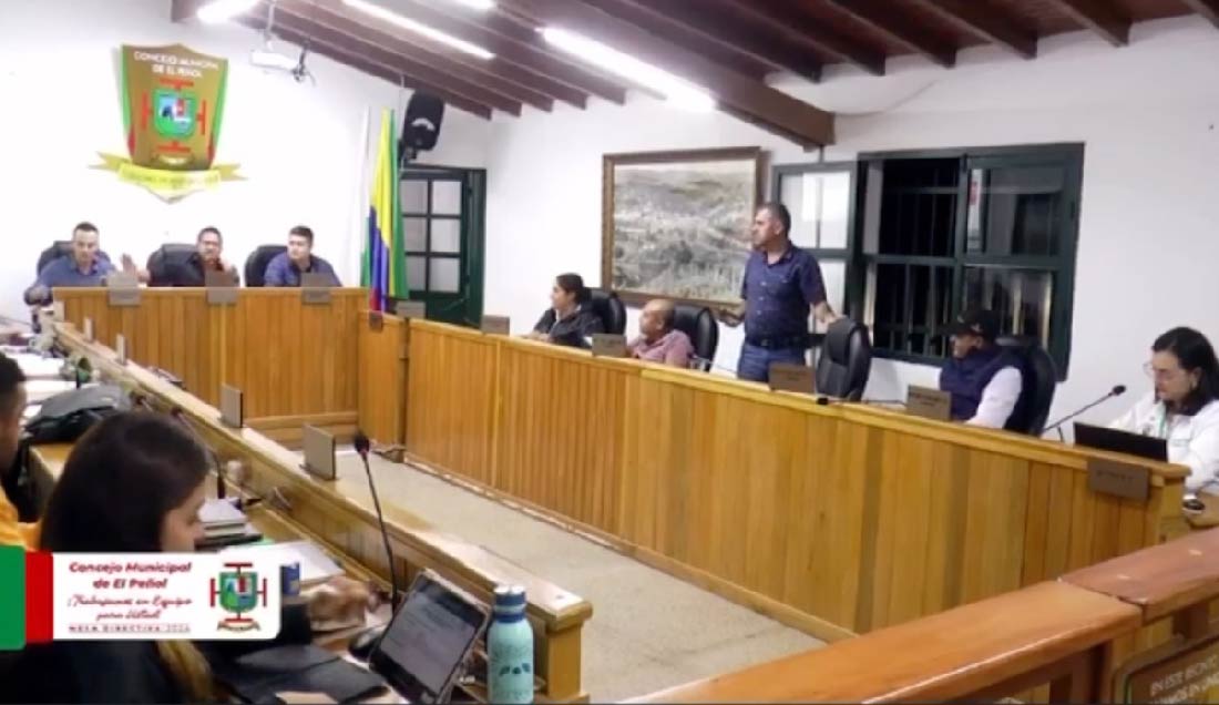 Concejo Municipal de El Peñol se pronuncia tras enfrentamiento durante una sesión