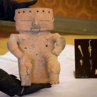 Autoridades colombianas reciben piezas arqueológicas repatriadas desde Suiza y Nueva Zelanda, marcando un hito en la preservación del patrimonio cultural del país.