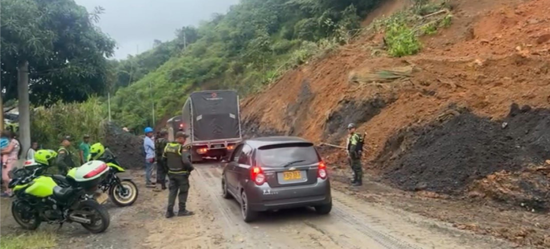 ¿Piensa viajar este fin de semana? Varias vías de Antioquia presentan afectaciones por fuertes lluvias