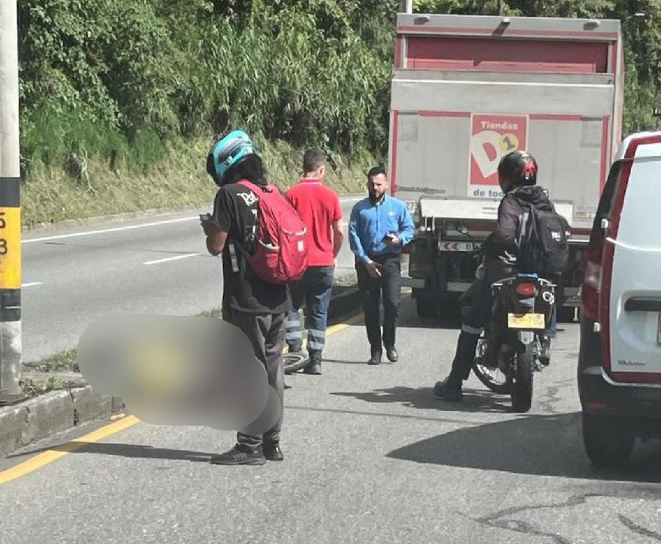 Práctica de “gravity bike” deja dos jóvenes heridos en la vía Medellín-Bogotá