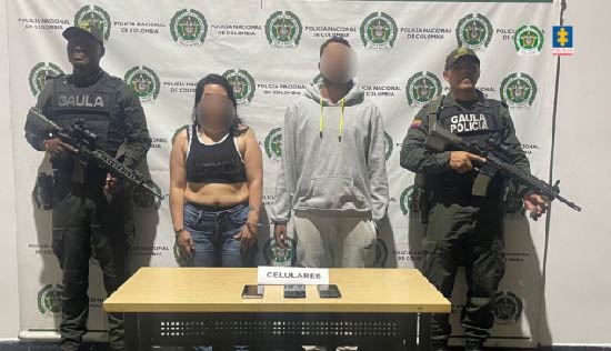 Judicializada pareja implicada en robo y extorsión a un hombre en Medellín