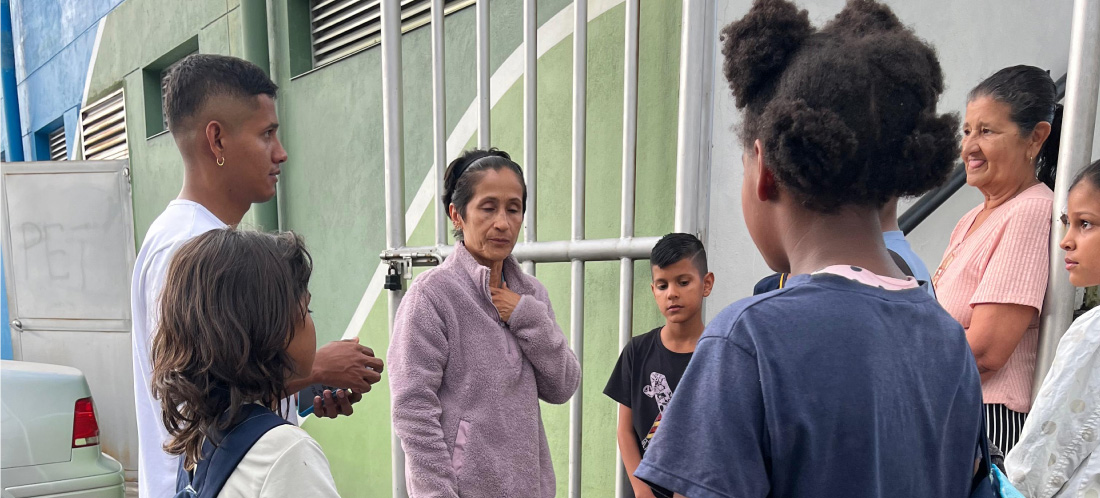 Abren inscripciones para clases de natación gratuitas en Rionegro, dirigidas a niños del Icbf y personas con autismo