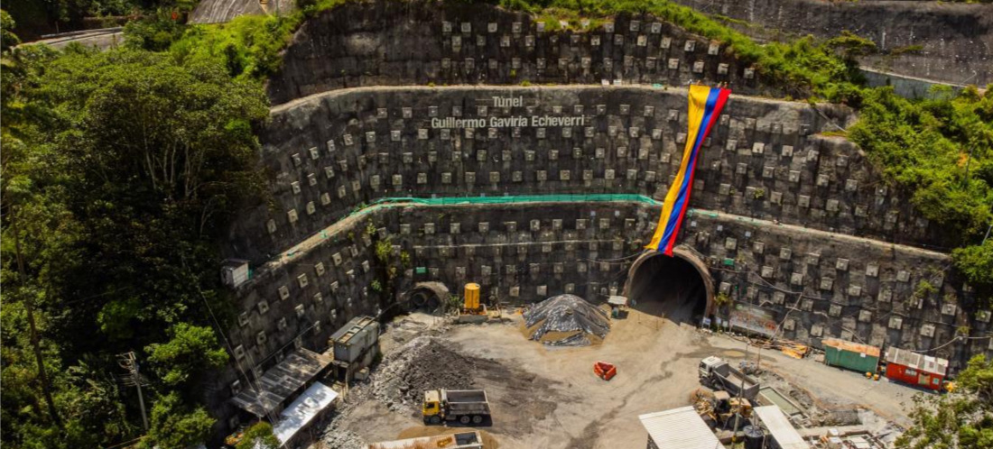 Gobierno Petro cedió tramo de las obras del Túnel del Toyo a la Gobernación de Antioquia