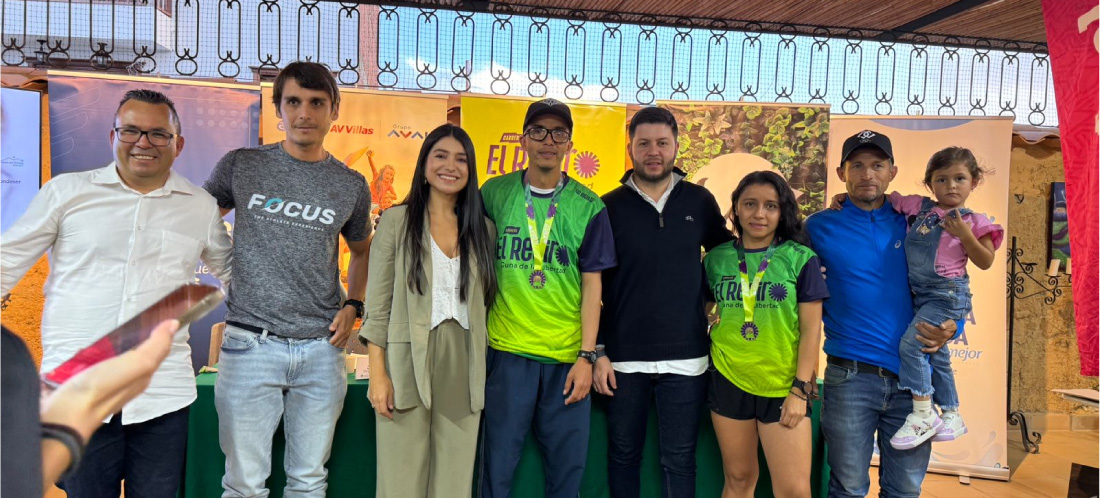 En El Retiro presentaron la camiseta, medalla y recorridos de la carrera "Cuna de la libertad"