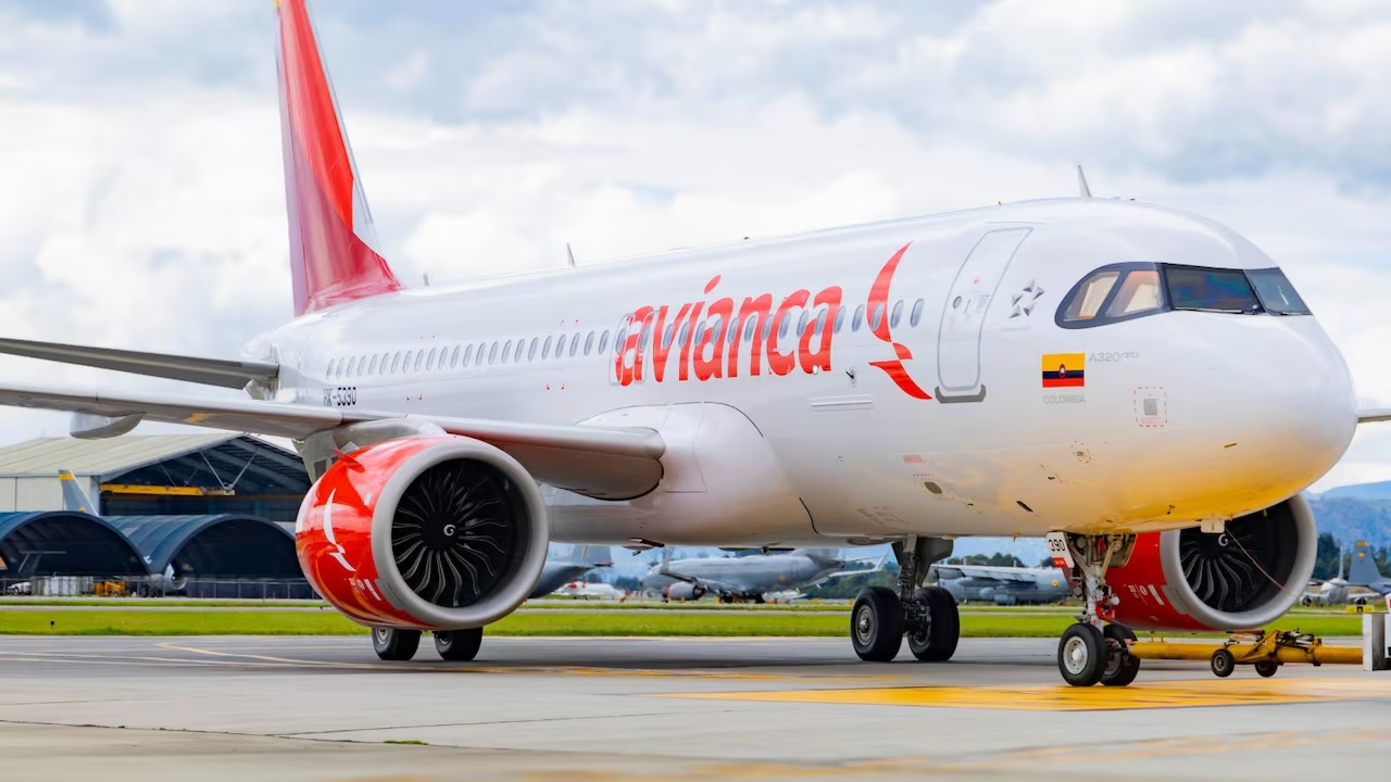 Avianca vuela bajo en el Black Friday: ¡Descuentos de hasta el 50 % para viajar en 2025!