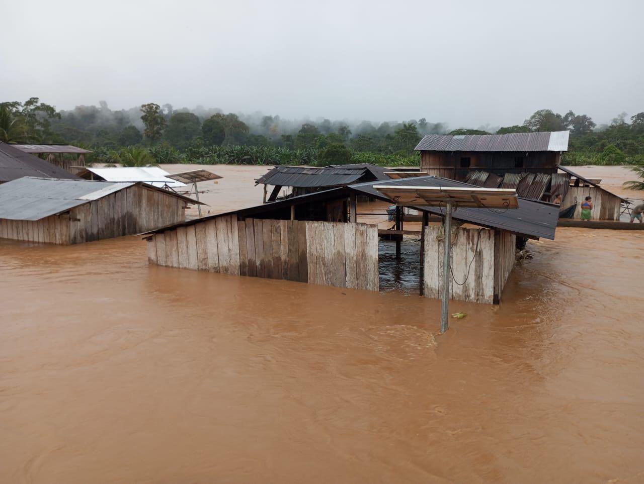 En imágenes: el 90 % de Chocó está inundado y ya son más de 33 000 familias damnificadas 