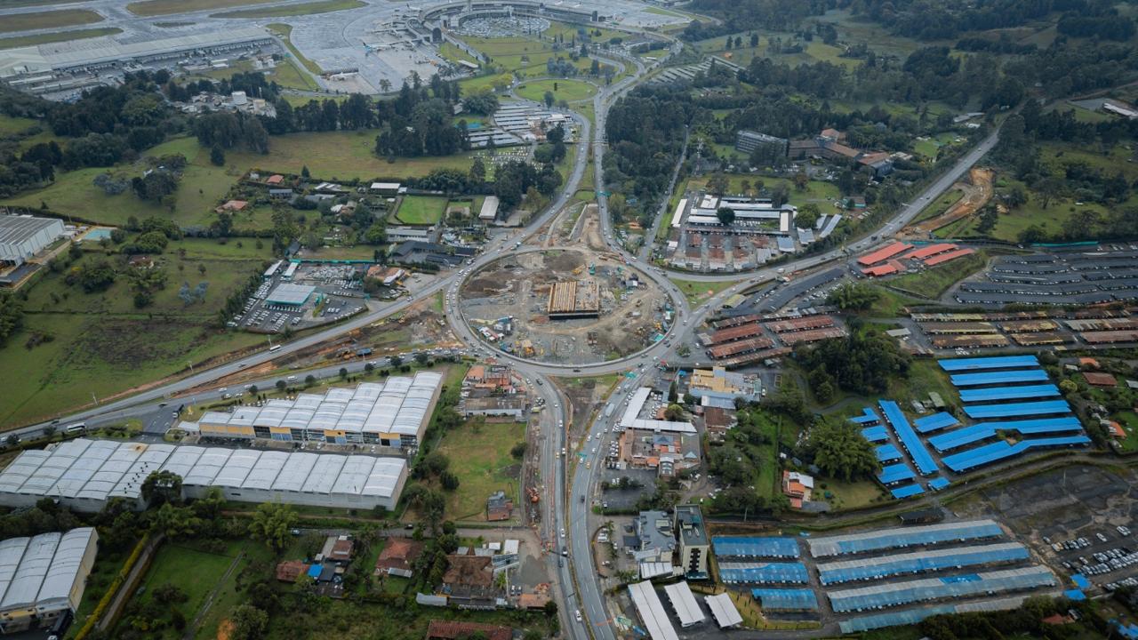 Avance del 50 % en la construcción del Intercambio Vial Aeropuerto José María Córdova