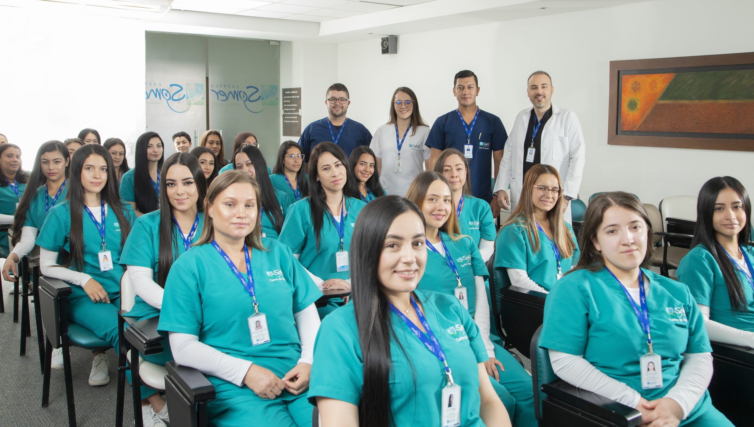 ¿Le apasiona la salud? Ahora puede estudiar en la institución técnica de la Clínica Somer